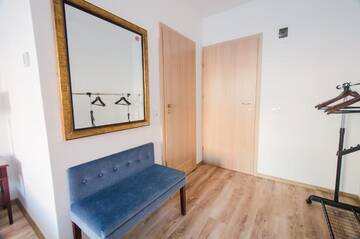 Фото номера Двухместный номер Делюкс с 2 отдельными кроватями Отель Hotel EKA г. Себеш 19
